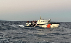 Çanakkale ayvacık açıklarında 17 kaçak göçmen yakalandı