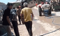 Düzce'de anız yangını ev ile samanlığa sıçradı