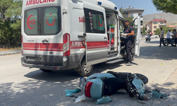 Erzincan’da motosiklet ile hafif ticari araç çarpıştı: 1 yaralı