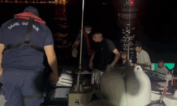 İzmir'de 40 düzensiz göçmen ekipler tarafından yakalandı