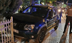 Kastamonu'da rahatsızlanan sürücü ağaca çarptı