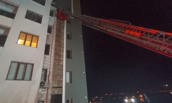 Mardin’de apartman dairesinde çıkan yangın söndürüldü