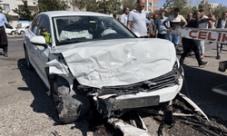 Şanlıurfa'da 2 otomobil çarpıştı