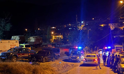 Balıkesir'de önce eşini sonra kendini öldürdü