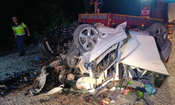 Çanakkale'de feci trafik kazası: 6 kişi hayatını kaybetti