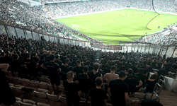 Eskişehir tribünleri Türkiye’ye ders verdi