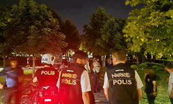 Eskişehir'de emniyet ekiplerinden park ve bahçelerde denetim