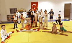 Eskişehir’de GSB Spor okulları karate antrenmanları devam ediyor