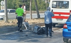 Eskişehir’de minibüs ile motosiklet çarpıştı: 1 yaralı
