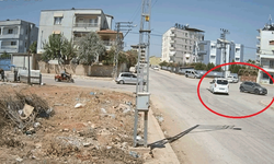 Hatay'da aracı sollamak isteyen sürücü kaza yaptı