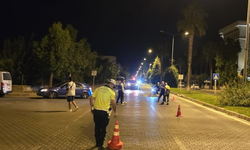 İzmir'de otomobilin çarptığı 8 yaşındaki çocuk hayatını kaybetti