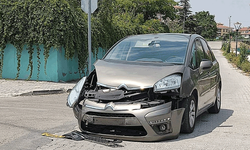 Konya'da 2 otomobil çarpıştı: 1 yaralı