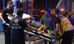 Burdur'da üç araçlı trafik kazası: 1 ölü 4 yaralı