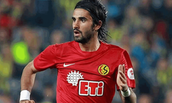 Eskişehirspor’un eski futbolcusu Alper Potuk’un yeni adresi belli oldu