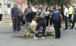 Isparta’da kavşakta çarpışma: Motosiklet sürücüsü yaralandı