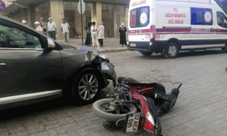 Isparta'da otomobille motosiklet çarpıştı