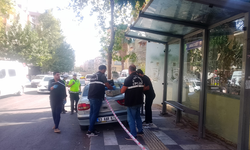 Şanlıurfa'da otomobil durakta bekleyenlere çarptı: 1 öğrenci öldü, 3 kişi yaralandı