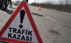 Afyon'da kontrolden çıkan tır devrildi: Sürücüsü yaralandı
