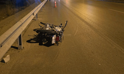 Afyon'da otomobille çarpışan motosiklet can aldı: 1 ölü, 2 yaralı