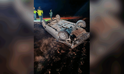 Afyonkarahisar'da takla atan otomobilin sürücüsü yaralandı
