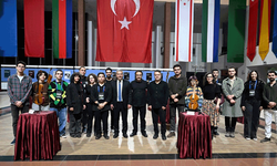 Anadolu Üniversitesi’nde çalgı yapımı sergisi açıldı