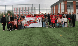Kız çocukları Eskişehirspor’la hayallerine koştu