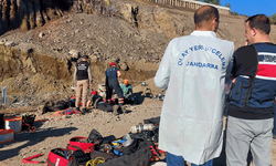Sakarya'da yol çalışmasında kuyuya düşen işçi hayatını kaybetti