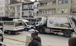 Samsun'da yaşlı adam belediye çöp kamyonunun altında kaldı