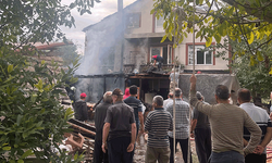 Sinop’ta bir ev alevlere teslim oldu