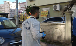 Antalya'da ailesiyle yaşayan genç evinde ölü bulundu