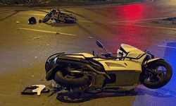 Antalya'da motosiklet ve elektrikli motosiklet çarpıştı