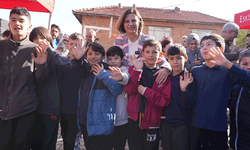 Başkan Ünlüce Alpagut’ta çocukların coşkusuna ortak oldu