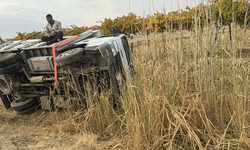 Batman’da kamyonet devrildi: 5 kişi kazadan burnu kanamadan kurtuldu