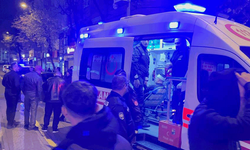 Eskişehir'de 18 yaşındaki ehliyetsiz sürücü bekçiye çarptı