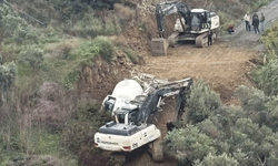 Hatay'da beton mikseri devrildi