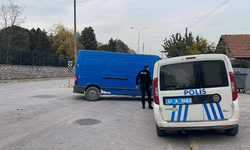 Kocaeli'de panelvan ile çarpışan motosikletli yaralandı