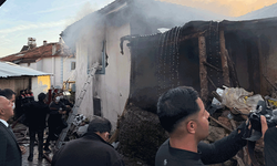 Kütahya’da yangın felaketi: İki ev ve bir ahır zarar gördü