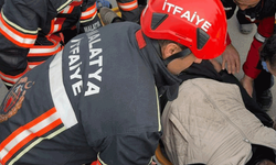 Malatya’da kamyonet ile kamyon çarpıştı: 1 yaralı