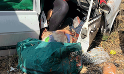 Manisa'da otomobil yol kenarına uçtu: 1 ölü, 1 ağır yaralı