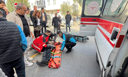 Muğla'da otomobil yaşlı adama çarpıp kaçtı