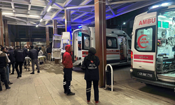 Muş'ta öğretmenleri taşıyan taksi takla attı: 7 yaralı