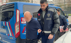 Samsun’da bakıcı olarak eve giden şahıs montu kendi üzerine giyip çaldı