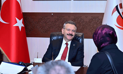 Vali Aksoy Halk Günü Toplantısı’nda vatandaşları dinledi