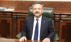 Vali Aksoy’dan Öğretmenler Günü mesajı