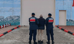 Afyon’da jandarma denetimlerinde 25 kişi yakalandı