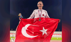 Albayrak’tan Türkiye rekoruna ulaşan Eskişehirli sporcuya tebrik