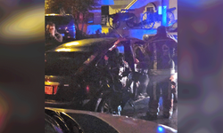 Balıkesir'de 16 yaşındaki sürücü kaza yaptı, 5 çocuk yaralandı