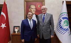Başkan adayı İzmir’den Başkan Kurt’a ziyaret