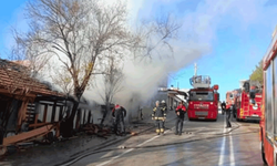 Denizli’de iş yerinde çıkan yangın korkuya neden oldu