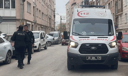 Eskişehir’de kan donduran olay: İki kolundan bıçaklanıp darbedildi